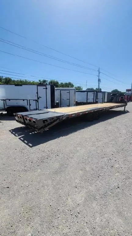 new Equipment / Flatbed Trailers Diamond C Trailers  for sale, in Broken Arrow, OK image-0