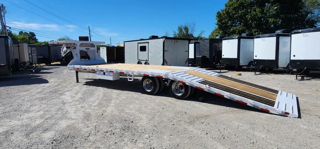used Equipment / Flatbed Trailers Diamond C Trailers  for sale, in Broken Arrow, OK Thumbnail 8