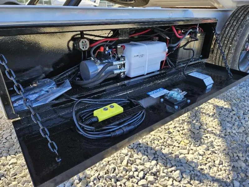 new Equipment / Flatbed Trailers Diamond C Trailers  for sale, in Broken Arrow, OK Thumbnail 15