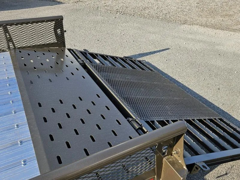 used Other Trailers Diamond C Trailers  for sale, in Broken Arrow, OK Thumbnail 15