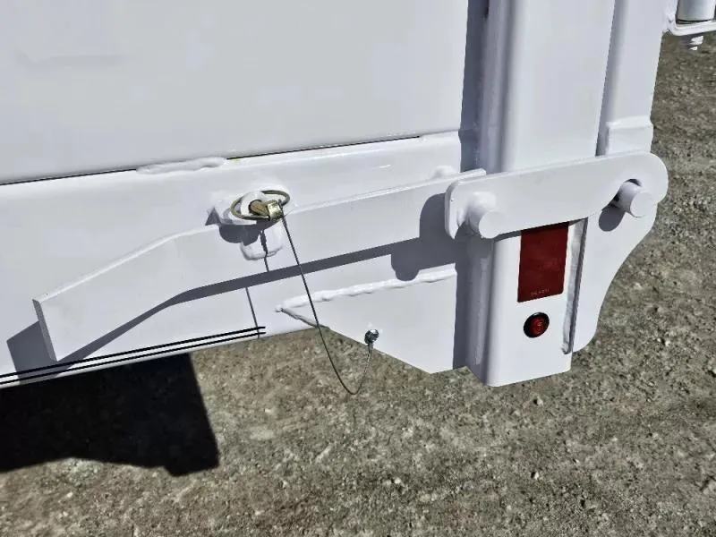 used Other Trailers Diamond C Trailers  for sale, in Broken Arrow, OK Thumbnail 15