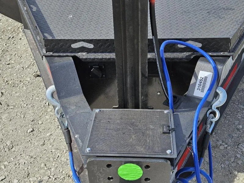 new Equipment / Flatbed Trailers Diamond C Trailers  for sale, in Broken Arrow, OK Thumbnail 3