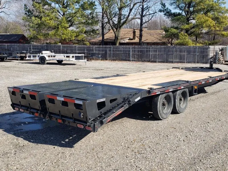 2026 Diamond C Trailers DEC-210 (11281) Deckover - 24'X102" HD Equipment Trailer