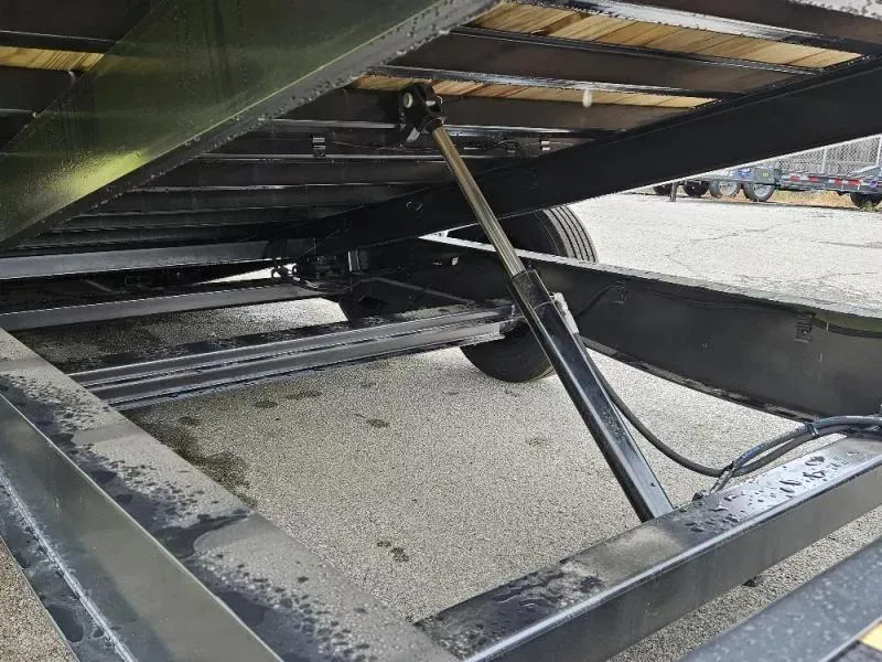 new Tilt Trailers Diamond C Trailers  for sale, in Broken Arrow, OK Thumbnail 17