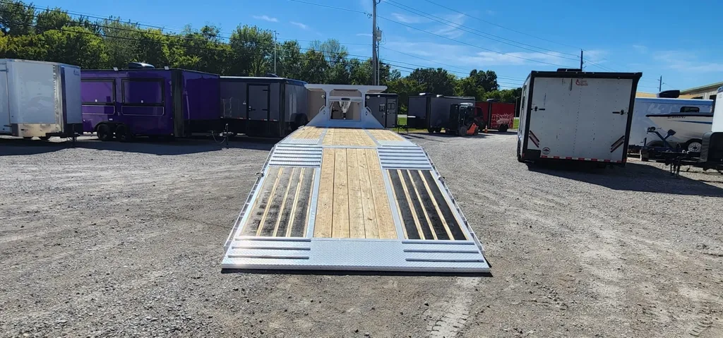 used Equipment / Flatbed Trailers Diamond C Trailers  for sale, in Broken Arrow, OK Thumbnail 9