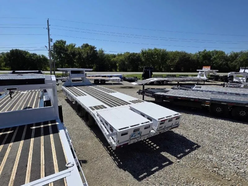 used Other Trailers Diamond C Trailers  for sale, in Broken Arrow, OK Thumbnail 7