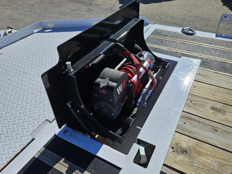 used Equipment / Flatbed Trailers Diamond C Trailers  for sale, in Broken Arrow, OK Thumbnail 7