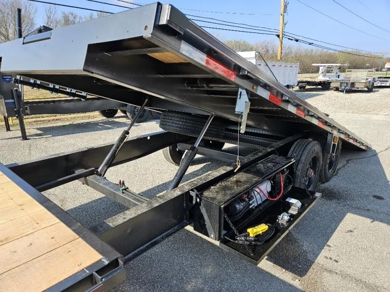 new Tilt Trailers Diamond C Trailers  for sale, in Broken Arrow, OK Thumbnail 21