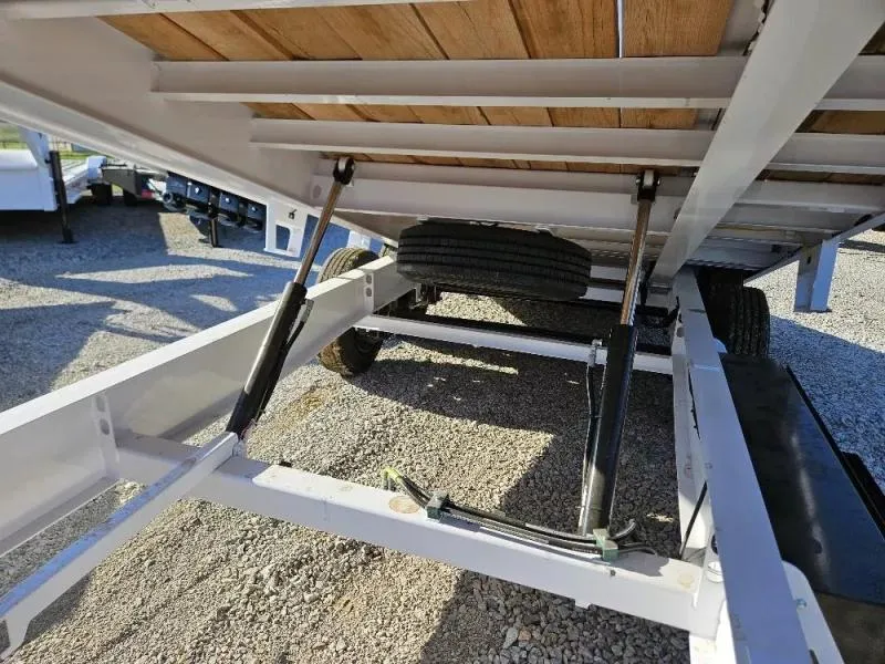 used Other Trailers Diamond C Trailers  for sale, in Broken Arrow, OK Thumbnail 7
