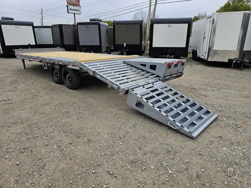 new Equipment / Flatbed Trailers Diamond C Trailers  for sale, in Broken Arrow, OK Thumbnail 2