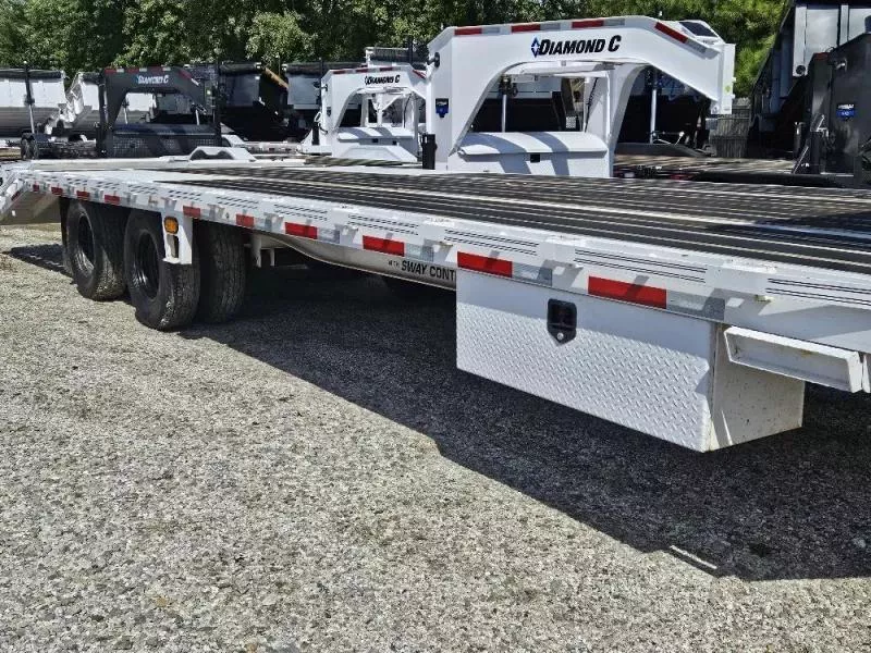 used Equipment / Flatbed Trailers Diamond C Trailers  for sale, in Broken Arrow, OK Thumbnail 11