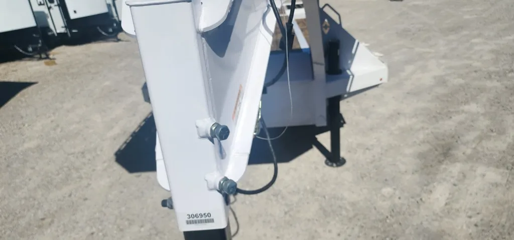 used Equipment / Flatbed Trailers Diamond C Trailers  for sale, in Broken Arrow, OK Thumbnail 19