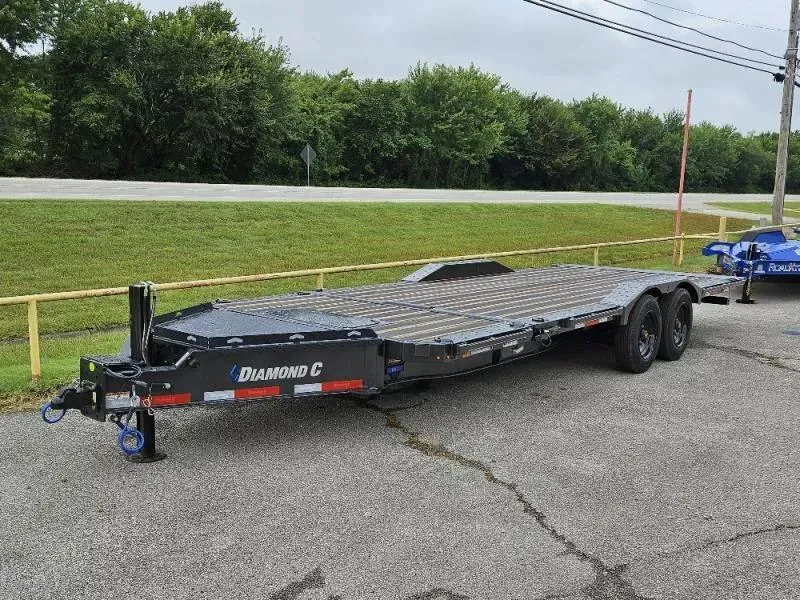 2026 Diamond C Trailers HXD 208 Max Wide Tilt Trailer (10582) 22' x 102", Carbon Metallic Gray