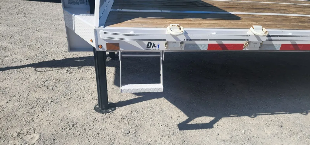 used Equipment / Flatbed Trailers Diamond C Trailers  for sale, in Broken Arrow, OK Thumbnail 11