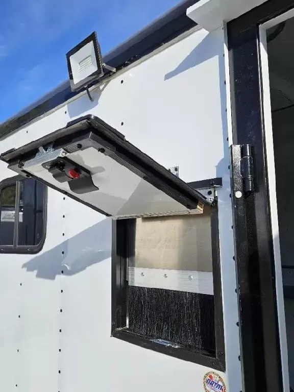 new Office / Fiber Optic Trailers Cargo Craft  for sale, in Broken Arrow, OK Thumbnail 9