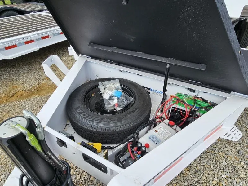 used Equipment / Flatbed Trailers Diamond C Trailers  for sale, in Broken Arrow, OK Thumbnail 15