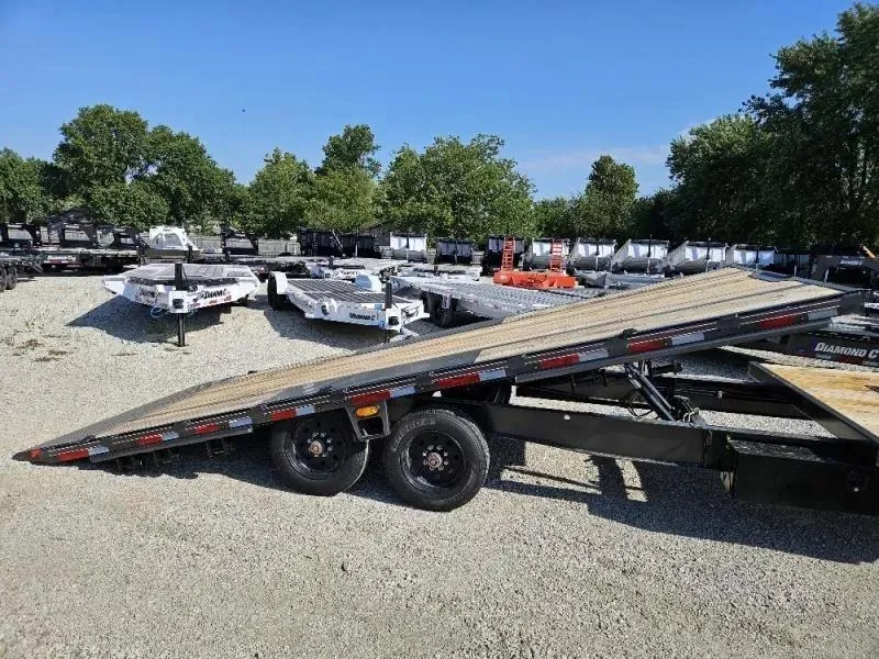2025 Diamond C Trailers DET-210 (04464) 24'X102" Tilt HD Equipment Trailer, Carbon Metallic Gray 4' 