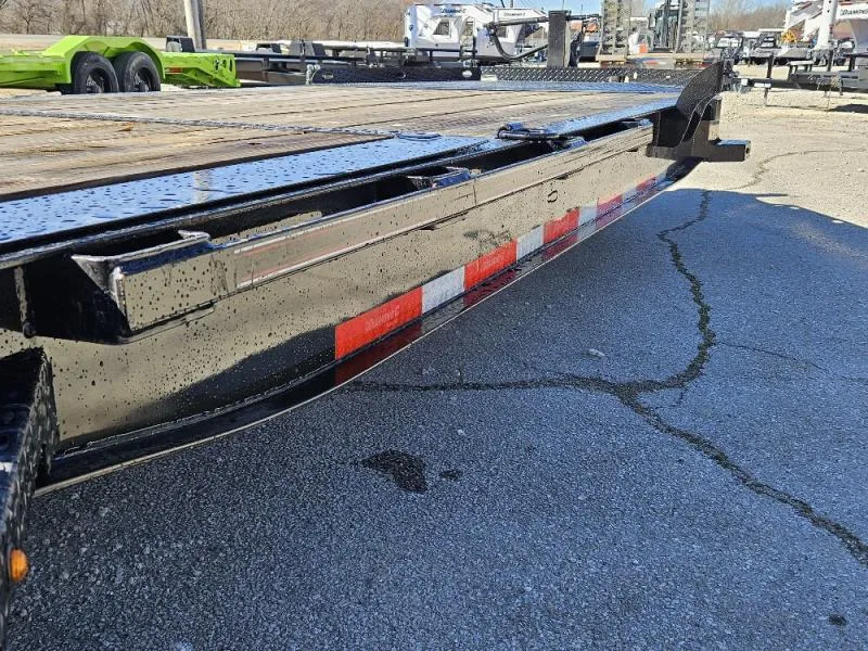 used Tilt Trailers Diamond C Trailers  for sale, in Broken Arrow, OK Thumbnail 8