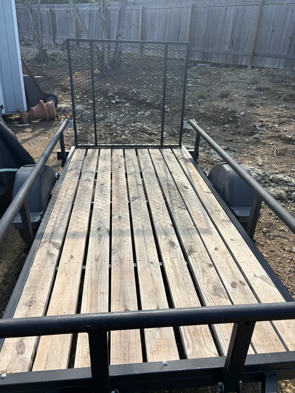 used Utility Trailers Karavan Trailers  for sale, in Spicewood, TX Thumbnail 3