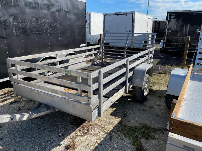 2016 Bear Track 5X10 SINGLE AXLE UTILITY TRAILER 3K GVWR Utility Trailer 2016 Bear Track 5X10 SINGLE AXLE UTILITY TRAILER 3K GVWR Utility Trailer