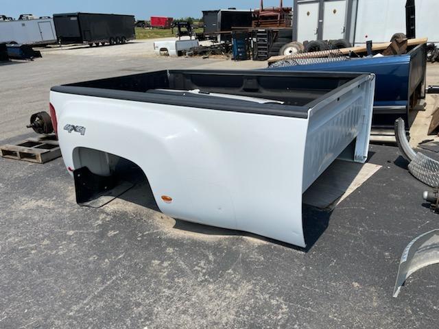 2011 Chevrolet CHEVY DUALLY BED Truck Bed 2011 Chevrolet CHEVY DUALLY BED Truck Bed