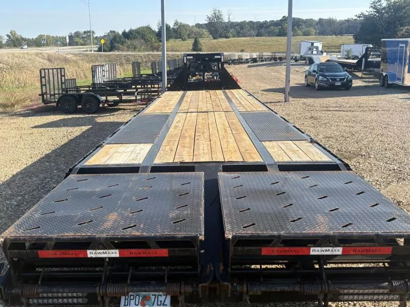 used Equipment / Flatbed Trailers RawMaxx  for sale, in Eugene, MO Thumbnail 3
