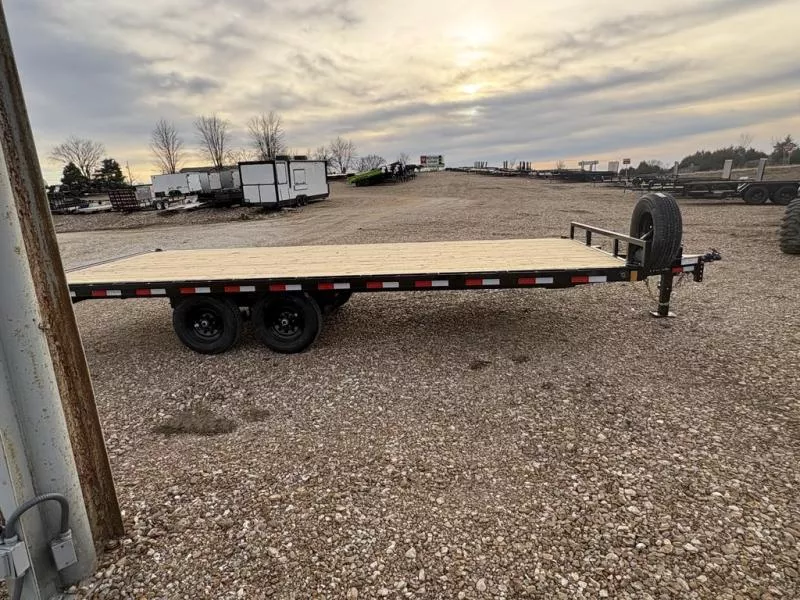 2026 Load Trail LOAD TRAIL DECKOVER 102X20 Deckover Trailer