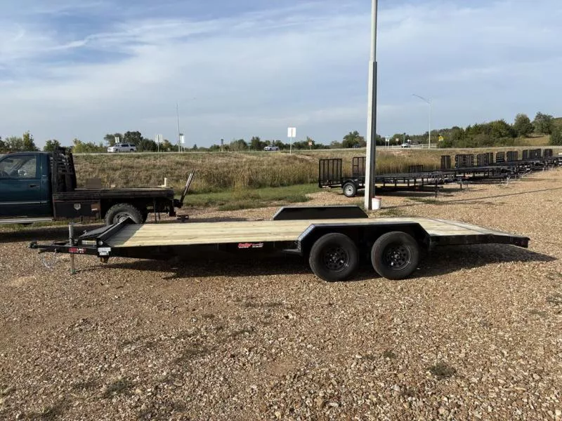 2026 Heartland Trailer Mfg HEARTLAND TRAILER MFG 82X20 CARHAULER Flatbed Trailer