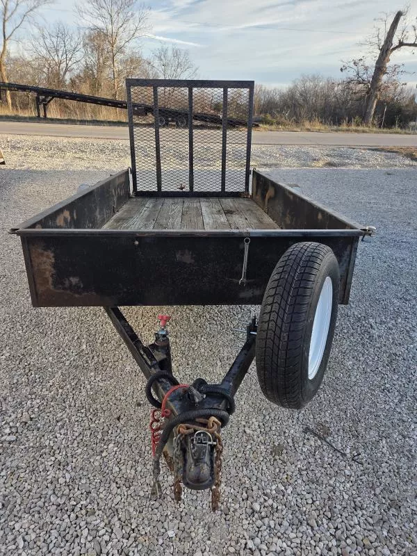 2006 H&H 60X10 SOLID SIDE UTILITY Utility Trailer