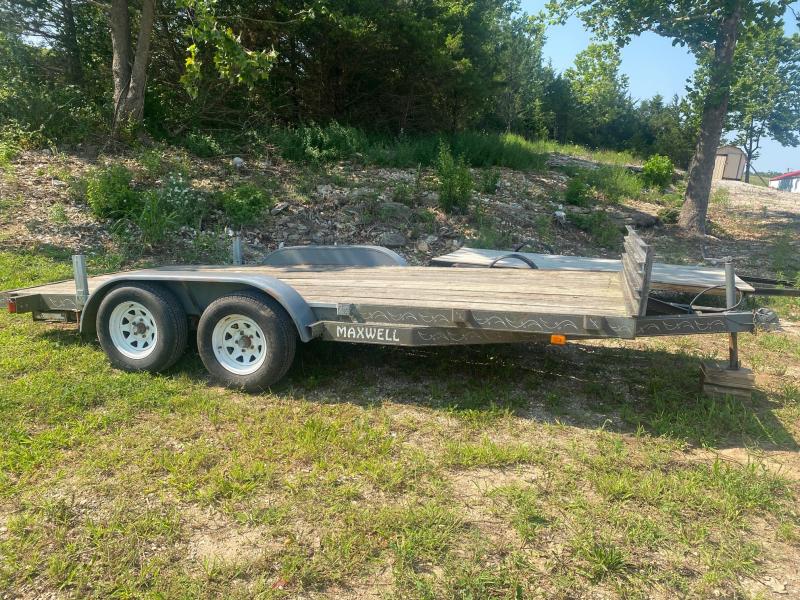 2001 Maxwell 82X16 7K Car / Racing Trailer 2001 Maxwell 82X16 7K Car / Racing Trailer