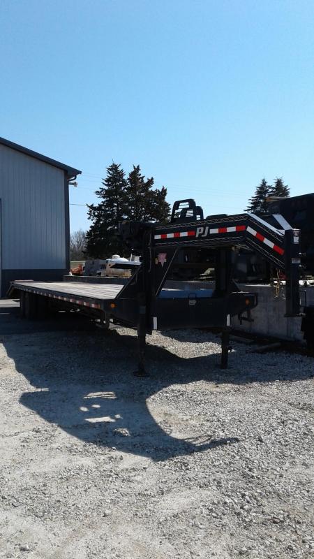 2017 PJ Trailers 102x40 PJ Equipment Trailer 2017 PJ Trailers 102x40 PJ Equipment Trailer