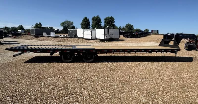 new Equipment / Flatbed Trailers Load Trail  for sale, in Eugene, MO Thumbnail 2