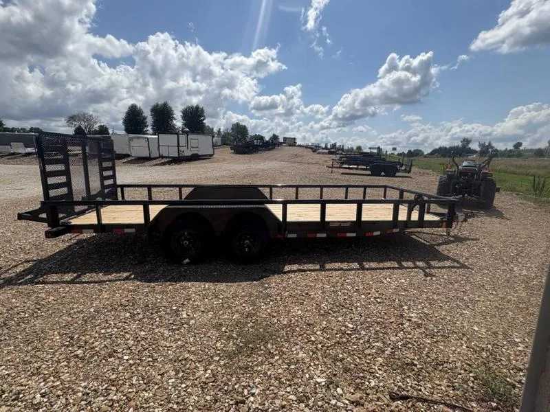 2026 Load Trail LOAD TRAIL 83X20 CARHAULER W/SIDE RAILS Flatbed Trailer