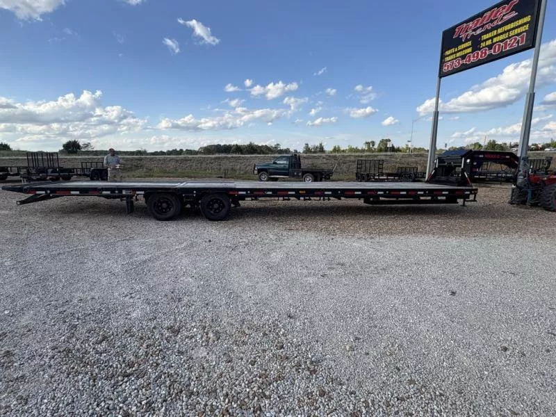 used Equipment / Flatbed Trailers MAXX-D  for sale, in Eugene, MO Thumbnail 2