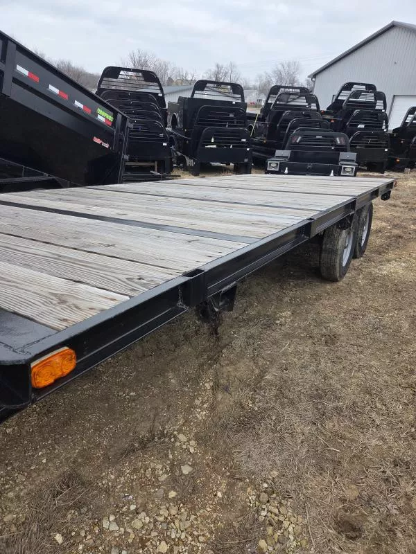 used Equipment / Flatbed Trailers Other  for sale, in Eugene, MO Thumbnail 5