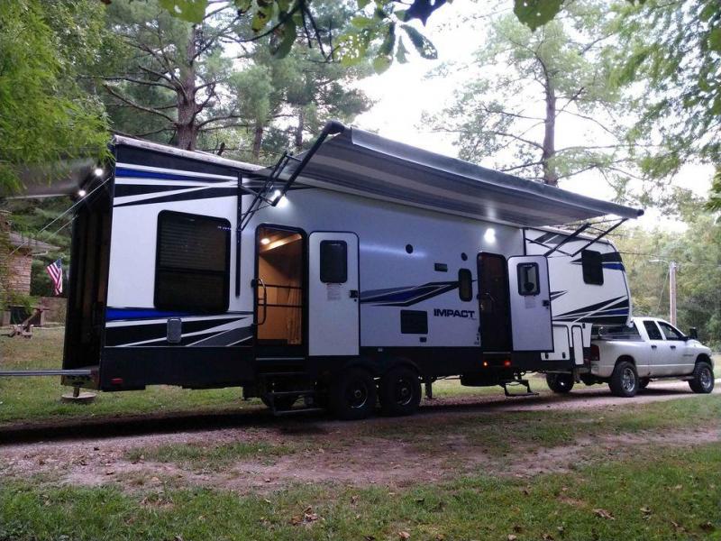 2018 Keystone RV 38' KEYSTONE IMPACT FUZION Car / Racing Trailer 2018 Keystone RV 38' KEYSTONE IMPACT FUZION Car / Racing Trailer