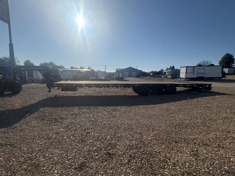 used Equipment / Flatbed Trailers RawMaxx  for sale, in Eugene, MO Thumbnail 2