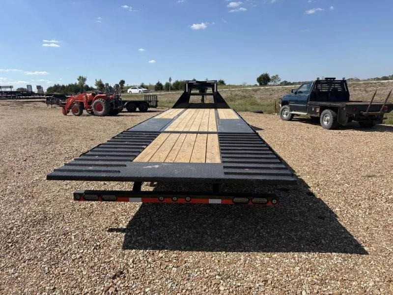 new Equipment / Flatbed Trailers Load Trail  for sale, in Eugene, MO Thumbnail 3