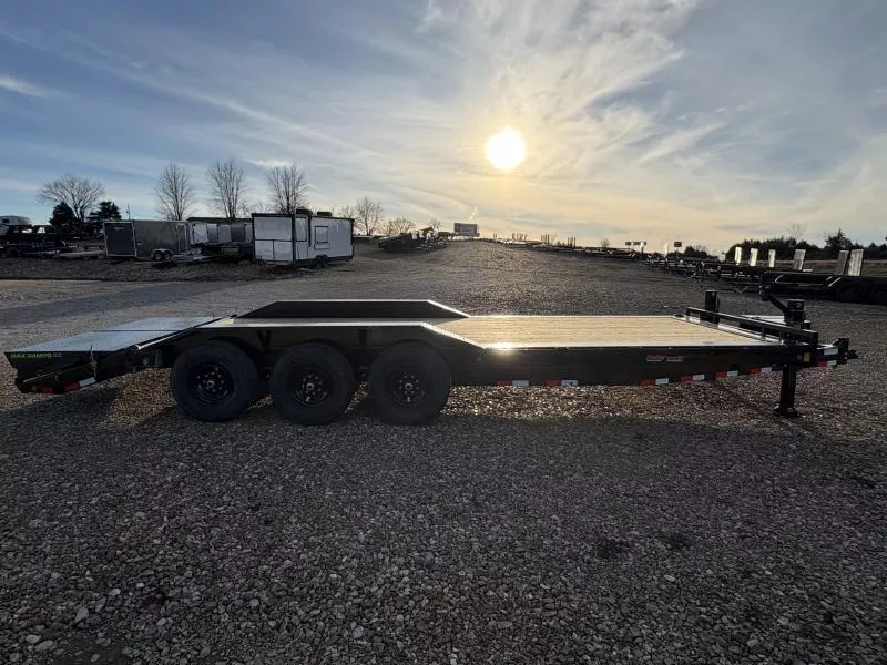 2026 Load Trail LOAD TRAIL 102X24 CARHAULER Flatbed Trailer