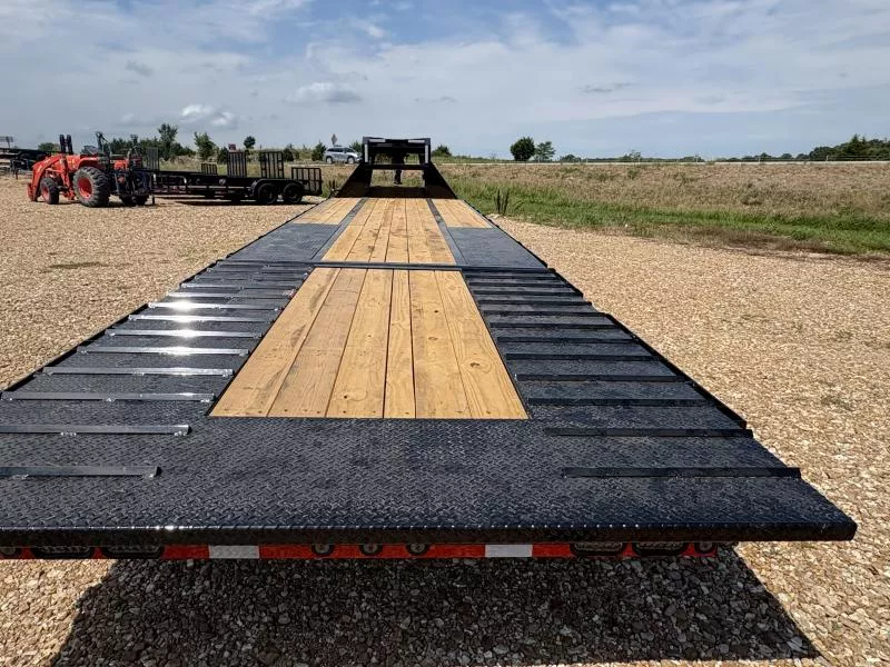 new Equipment / Flatbed Trailers Load Trail  for sale, in Eugene, MO Thumbnail 3