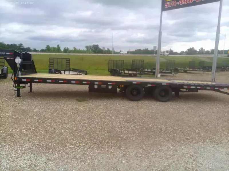 2025 Load Trail LOAD TRAIL 102X32 GOOSENECK HYDRAULIC DOVE Deckover Trailer