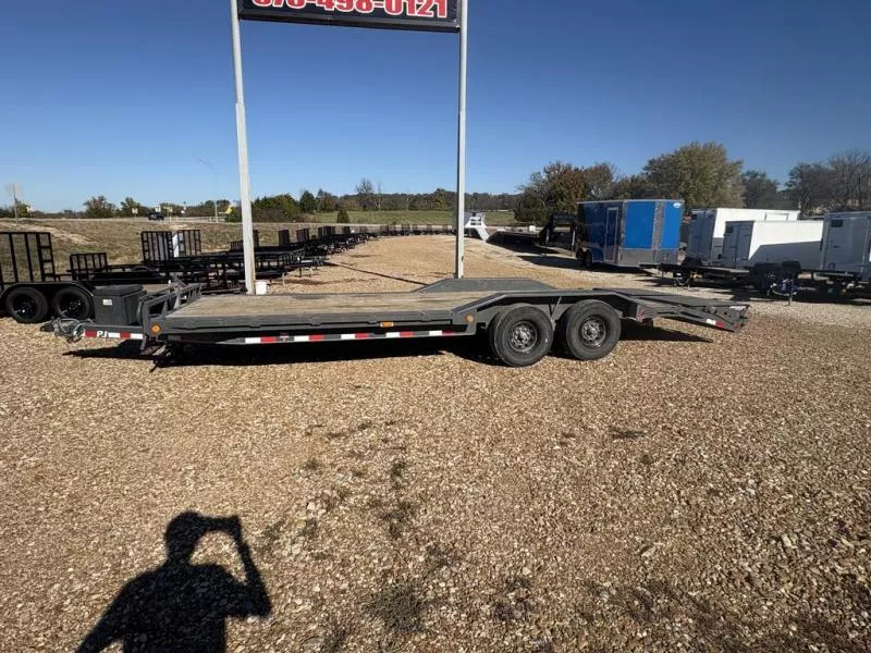 2022 PJ Trailers PJ TRAILERS 102X22 CARHAULER Flatbed Trailer