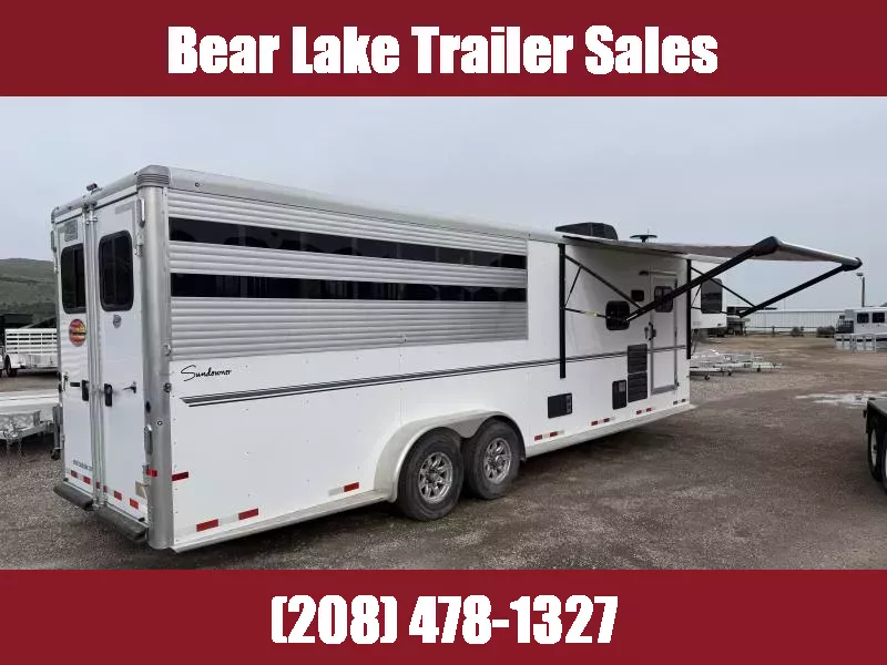 2020 Sundowner Trailers 4 Horse Living Quarters Horse Trailer 2020 Sundowner Trailers 4 Horse Living Quarters Horse Trailer 1747063115
