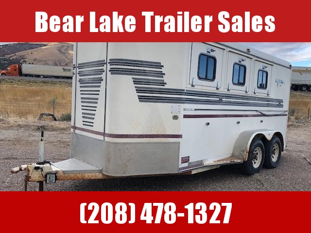 1991 Diamond D 3 horse bumper pull Horse Trailer 1991 Diamond D 3 horse bumper pull Horse Trailer