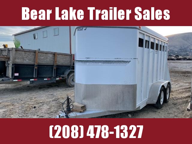 2000 Circle J Trailers Bronco 2 horse Horse Trailer 2000 Circle J Trailers Bronco 2 horse Horse Trailer