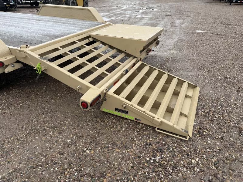 used Equipment / Flatbed Trailers Load Trail  for sale, in Pocatello, ID Thumbnail 3