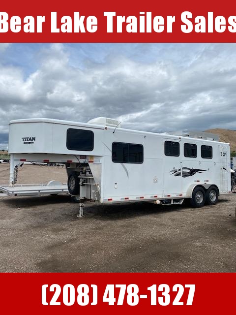 2004 Titan Trailers 3-Horse Living Quarter 2004 Titan Trailers 3-Horse Living Quarter