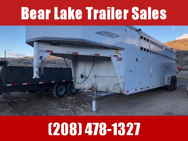 2019 Titan Trailers Classic Stock Combo Livestock Trailer 2019 Titan Trailers Classic Stock Combo Livestock Trailer