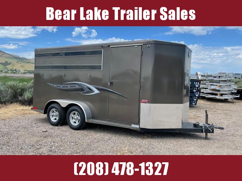 2022 Titan Trailers Royal II Horse Trailer 2022 Titan Trailers Royal II Horse Trailer