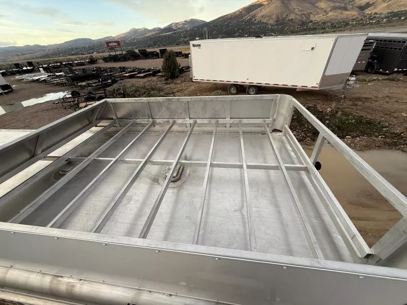 used Horse Trailers Featherlite  for sale, in Pocatello, ID Thumbnail 6